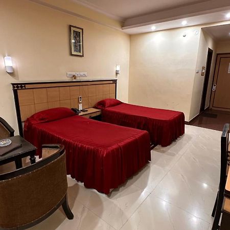 Hotel Sriyash Regency Bhagalpur Bagian luar foto