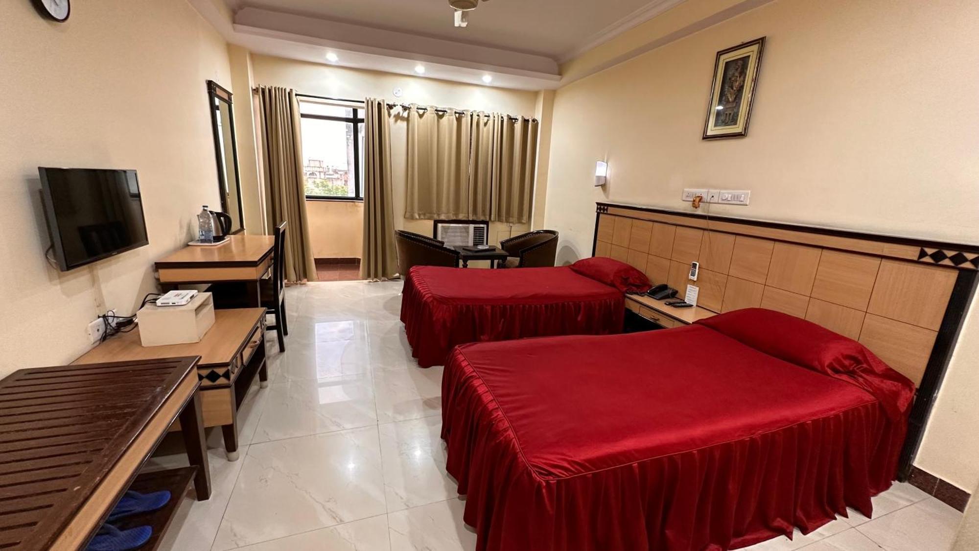 Hotel Sriyash Regency Bhagalpur Bagian luar foto